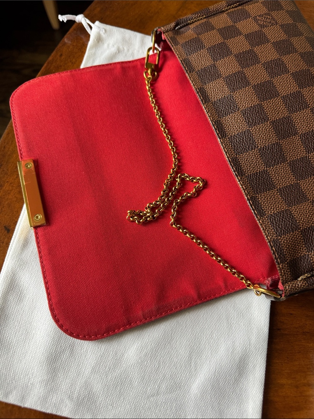 Louis Vuitton Favorite Damier Ebene Crossbody Bag with Gold Hardware - Picture 4 of 8